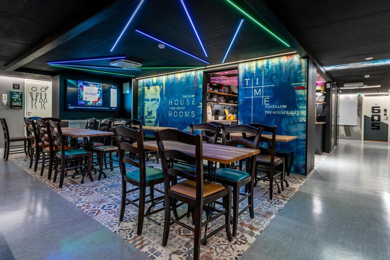 Time Hostel Nova - Sairaalan Vieressae Jyväskylä Kültér fotó