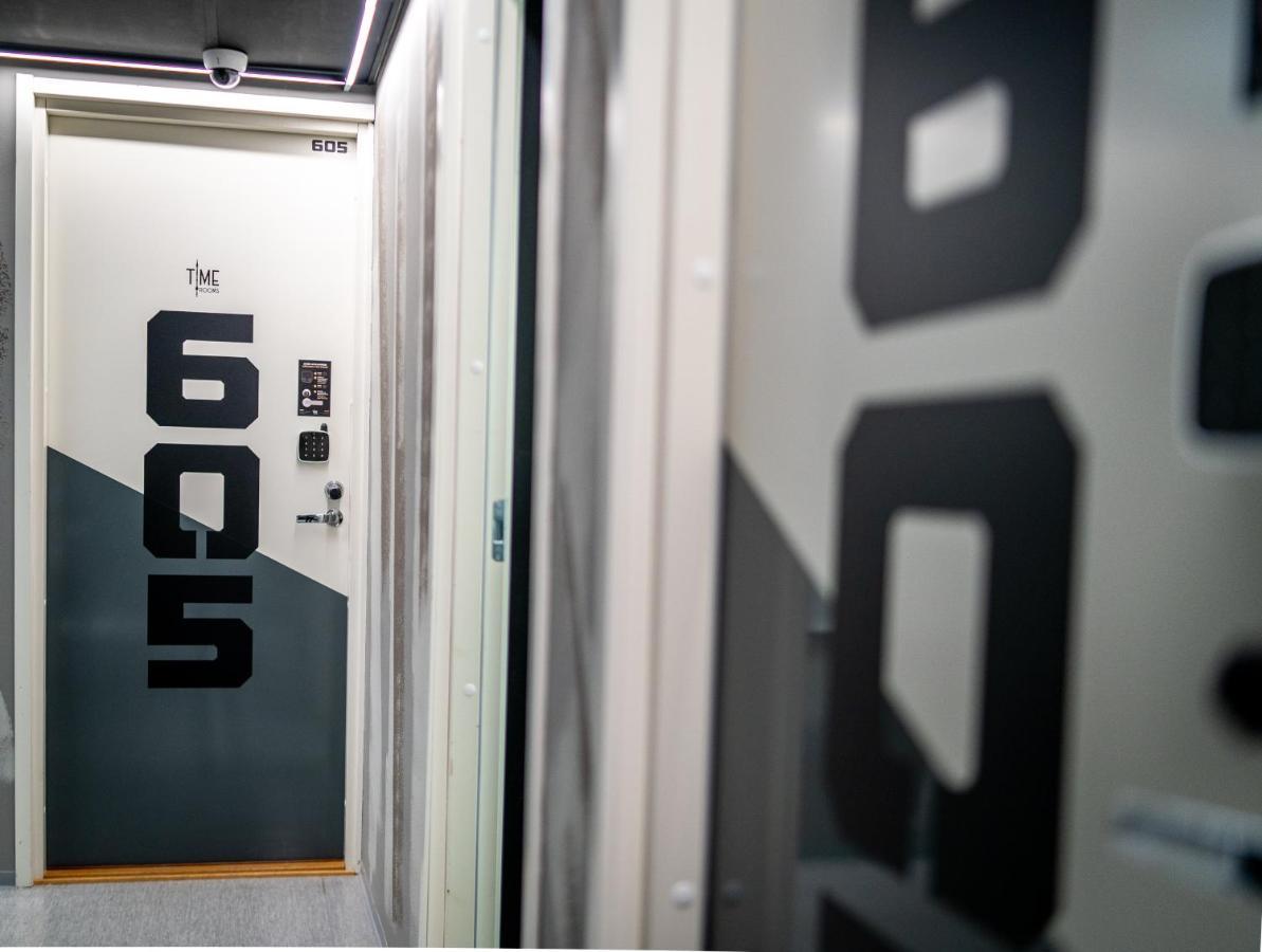 Time Hostel Nova - Sairaalan Vieressae Jyväskylä Kültér fotó