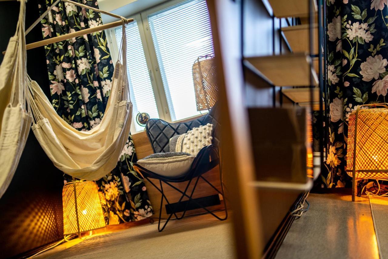 Time Hostel Nova - Sairaalan Vieressae Jyväskylä Kültér fotó